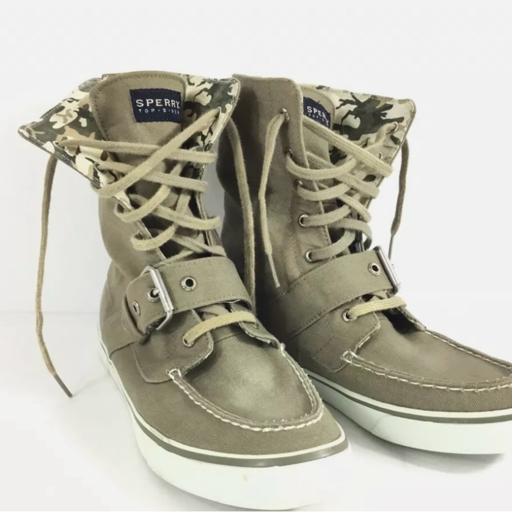 Sperry TopSider Womens 6 Canvas
Roll Down High Top Army Green
Camouflage